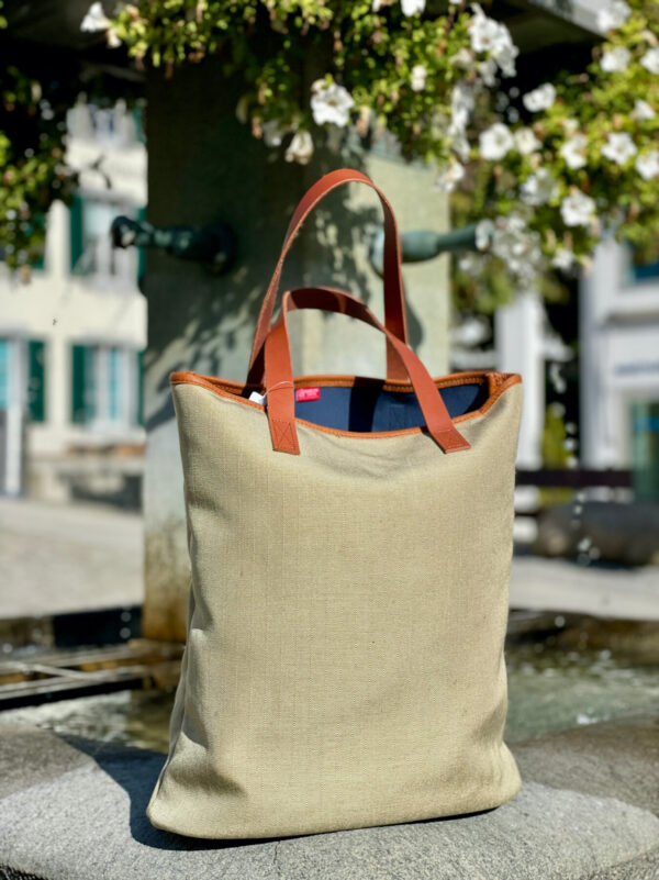 Postbag shopper - Image 2