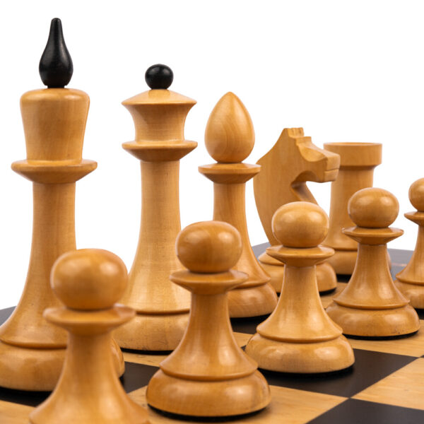 THE QUEEN’S GAMBIT OFFICIAL SET – Bild 2